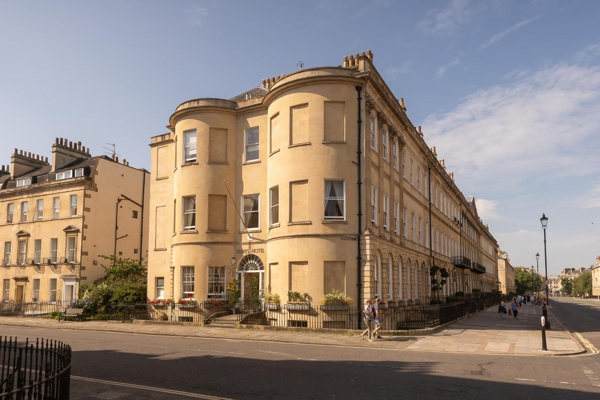 Dukes Bath Hotel Exterior photo